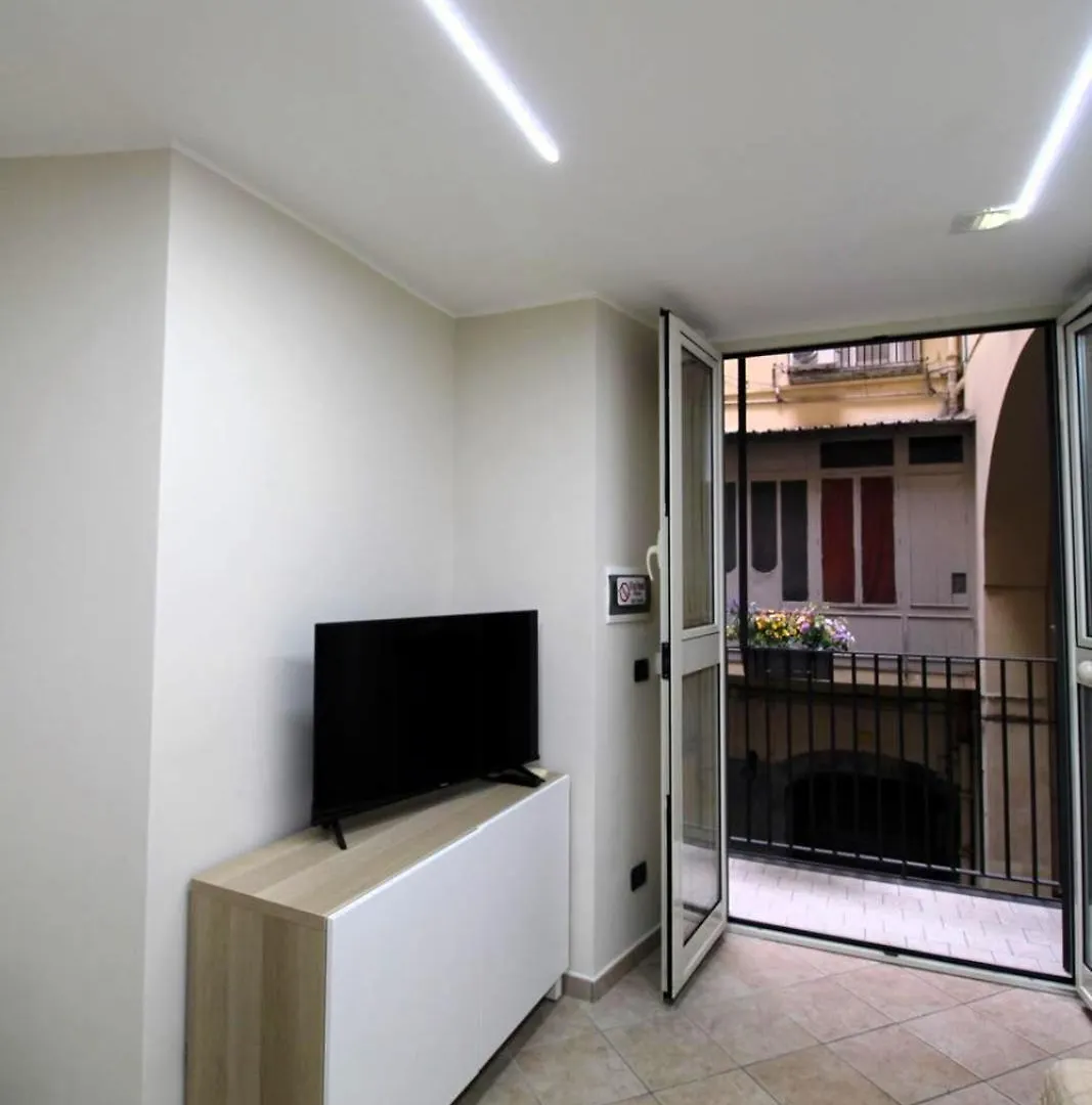 Lizzy'S House Apartment Naples